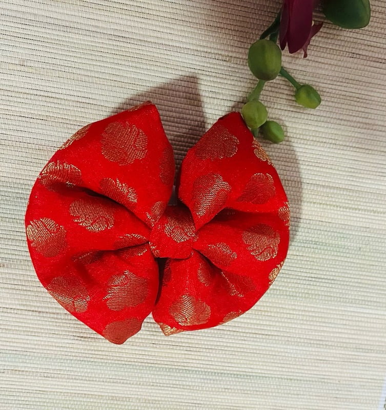 RED GOLDEN FESTIVE BOW