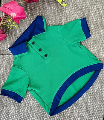 POLO T-SHIRT GREEN